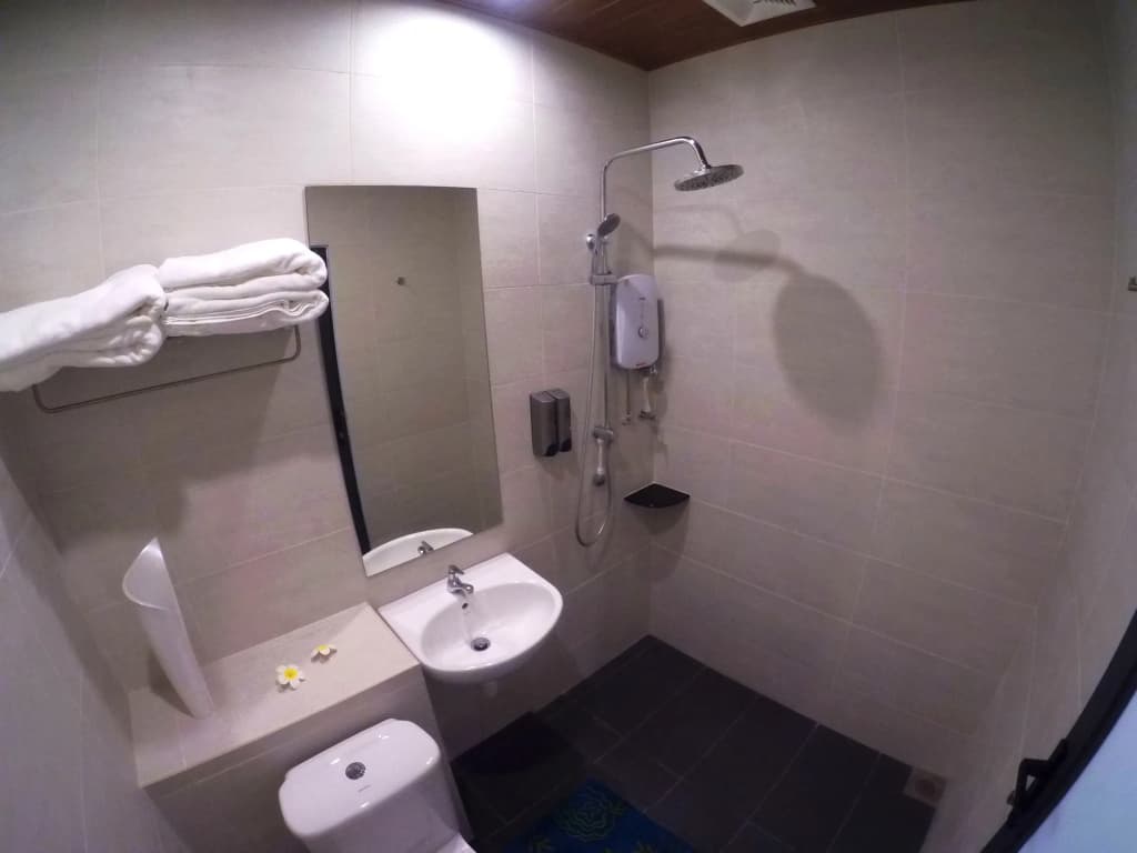 B Street Hotel - photo 9