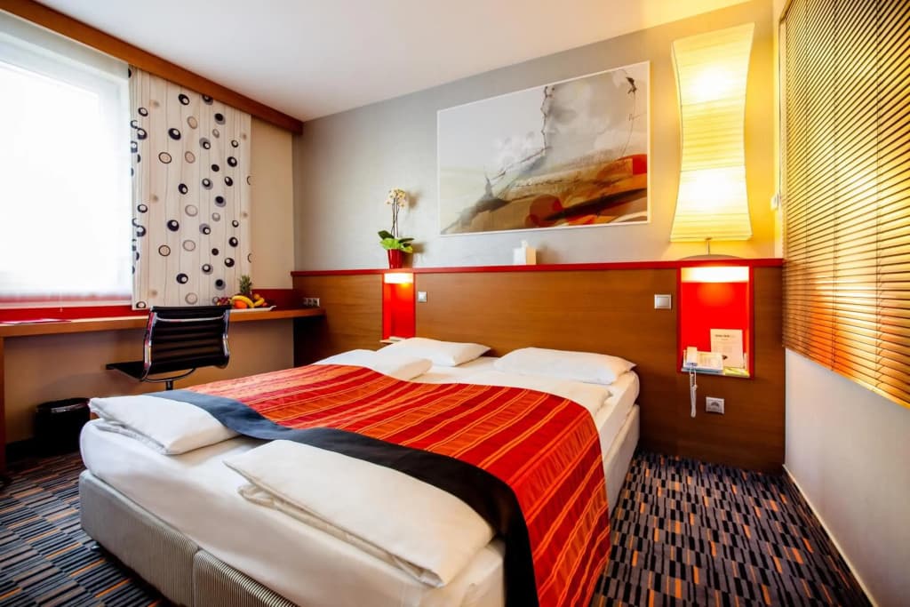 Royal Park Boutique Hotel - photo 21