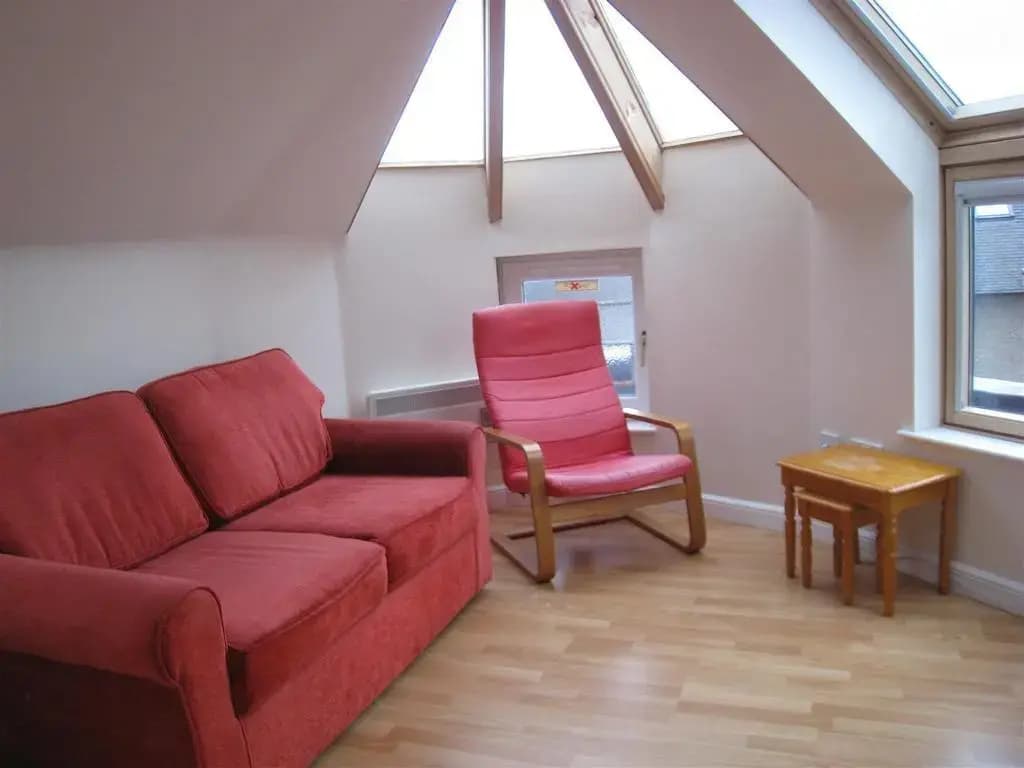 Edinburgh Featherhall Garden Court Apartments - photo 3