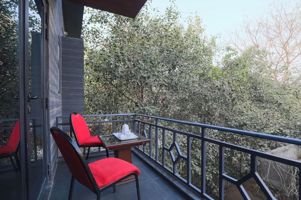 Hotel Blue Stone - Nehru Place - photo 21