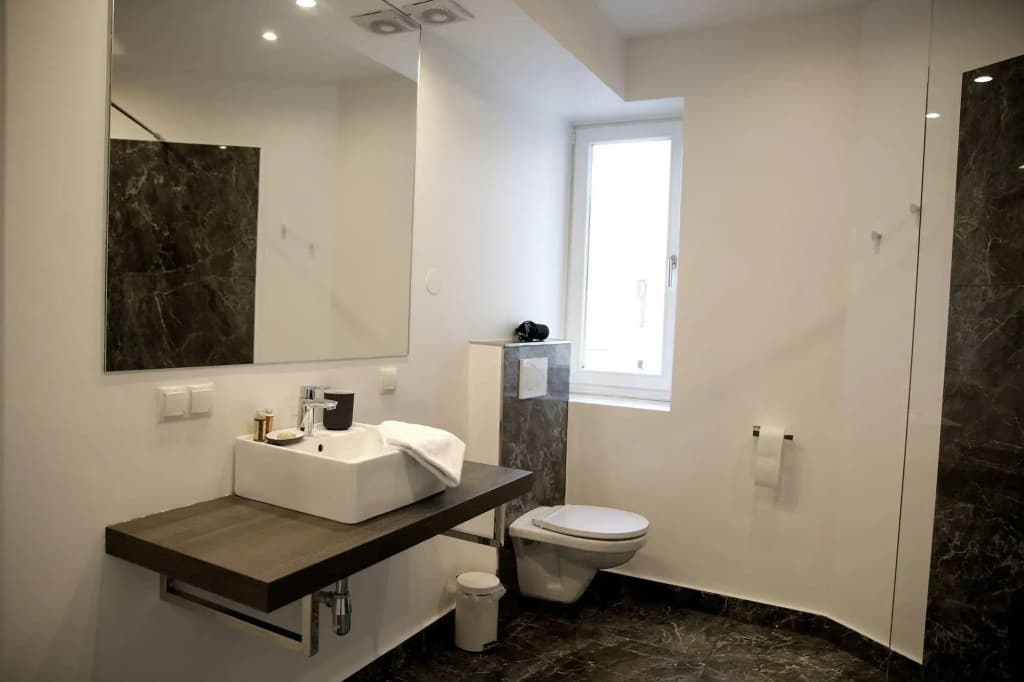 KH Apartments - photo 8