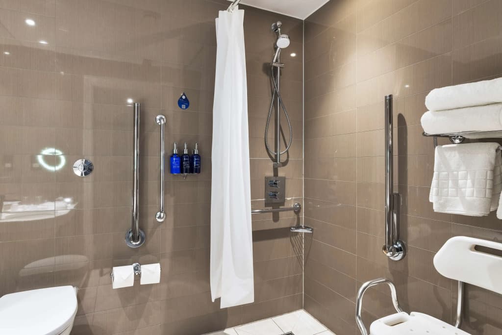 Radisson Blu Hotel, Edinburgh City Centre - photo 9
