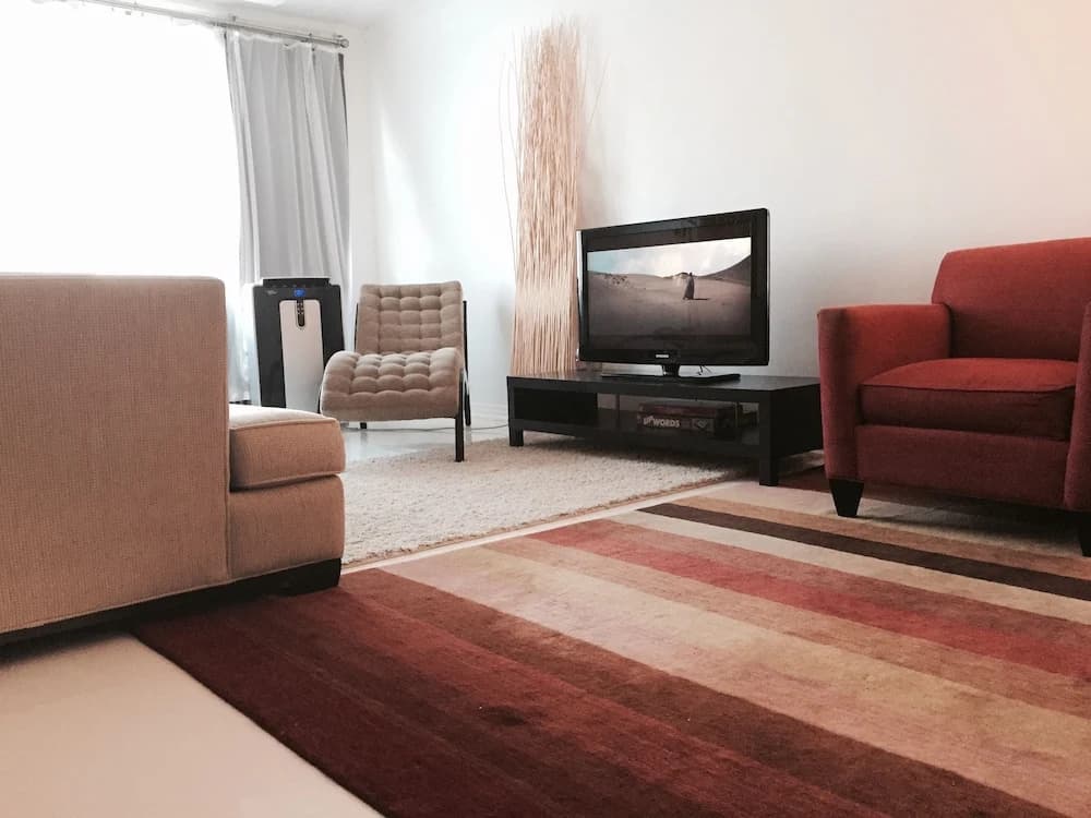 Lahyt Suites offered by Short Term Stays - photo 4