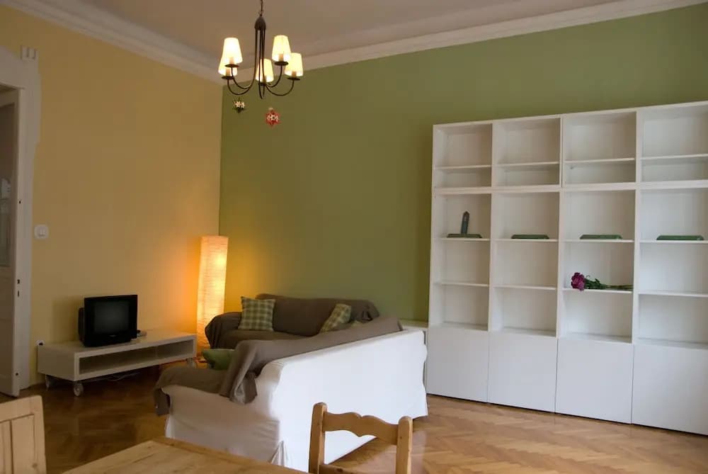 Opera Theater Apartment - photo 24