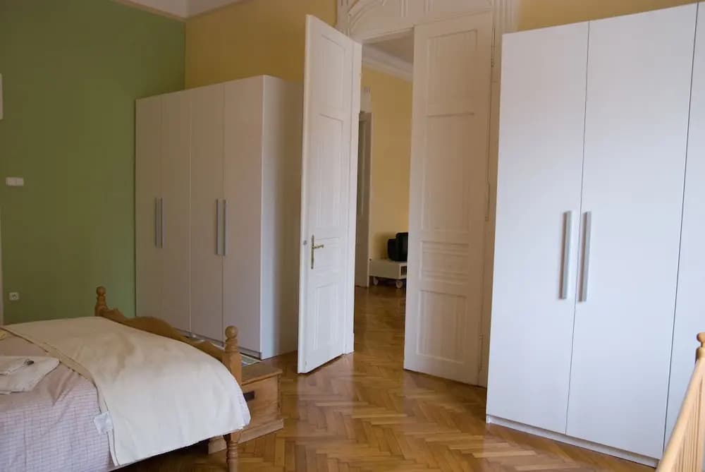 Opera Theater Apartment - photo 22