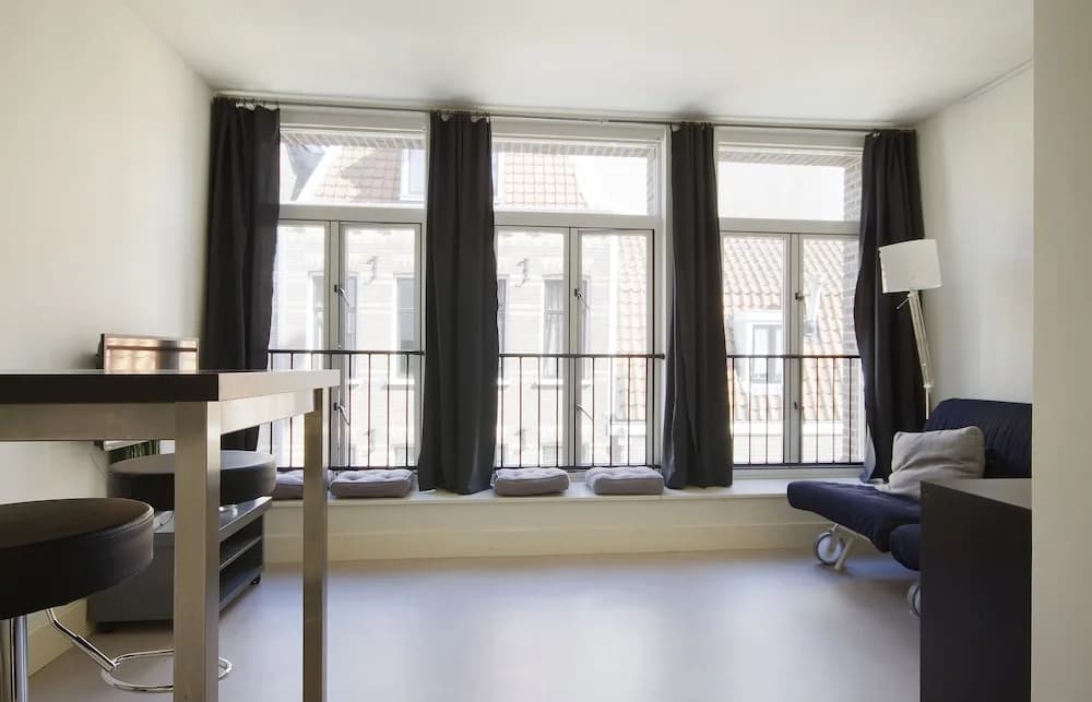 Bright & Great Apartment In Jordaan Area - photo 10