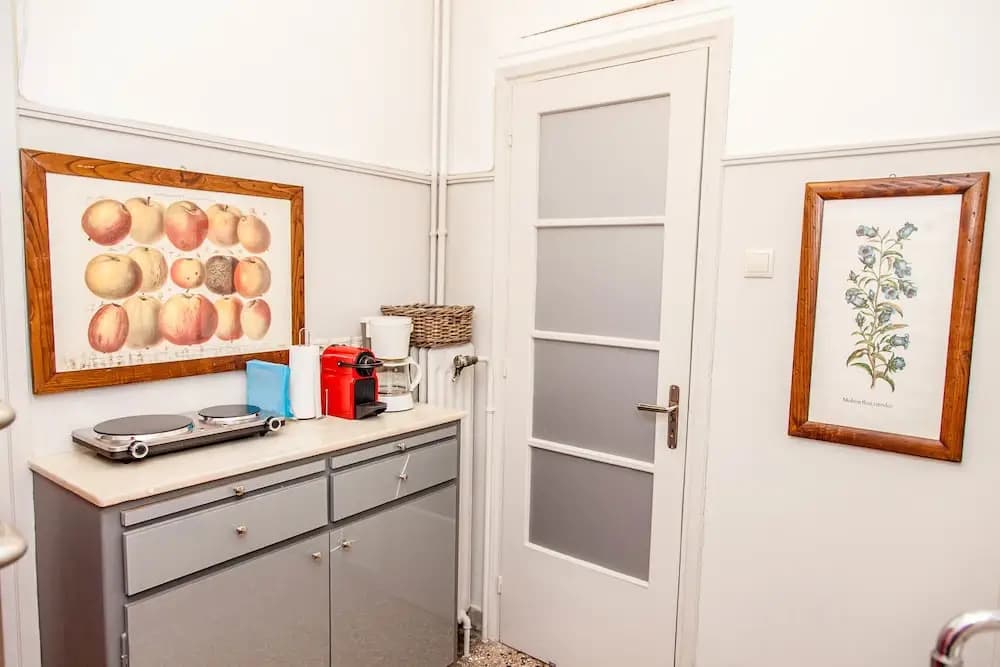 A Chic Kolonaki Apartment - photo 12