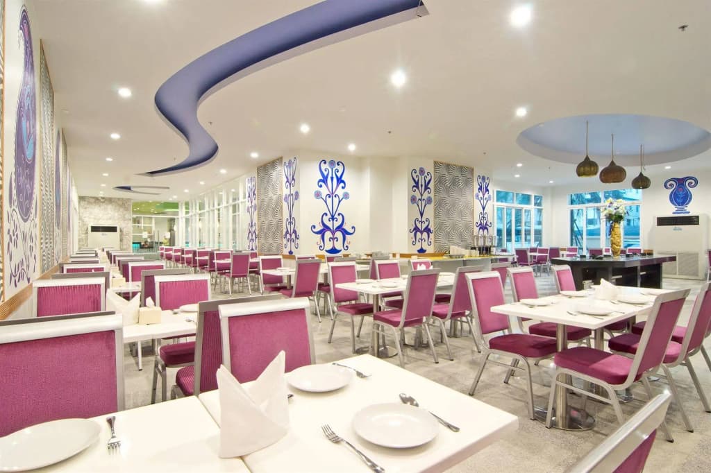 Grand Bella Hotel - photo 29