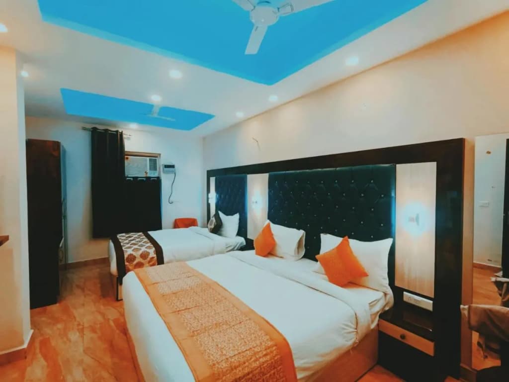 Shivaka Inn Residency - photo 17