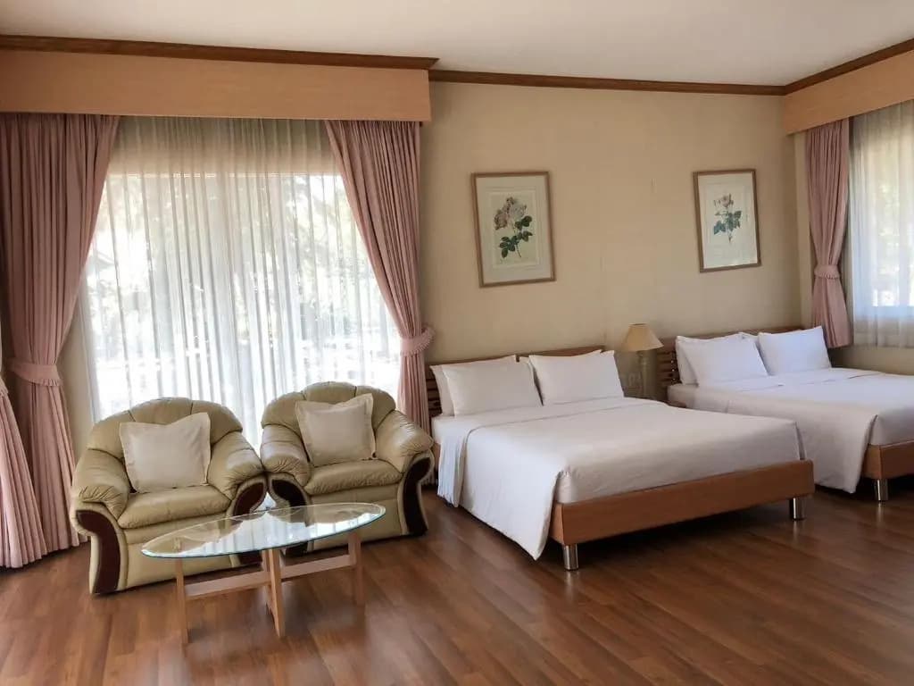 Seapine Beach Golf and Resort Hua Hin - photo 4