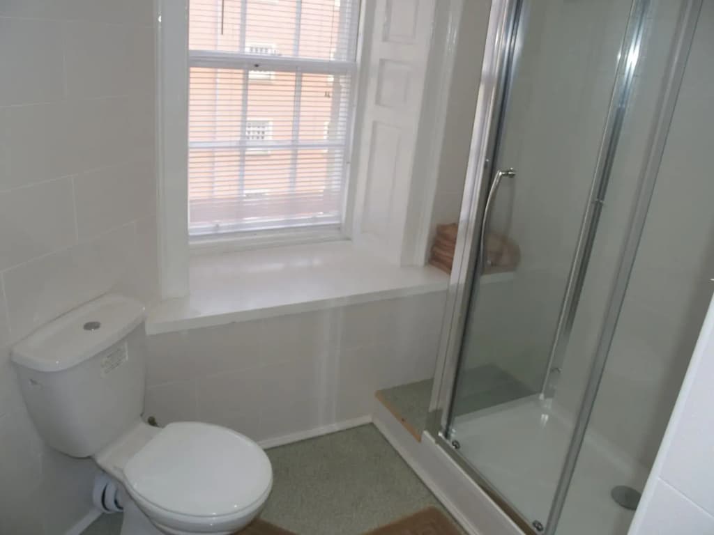 Niddry Street Apartments - photo 8