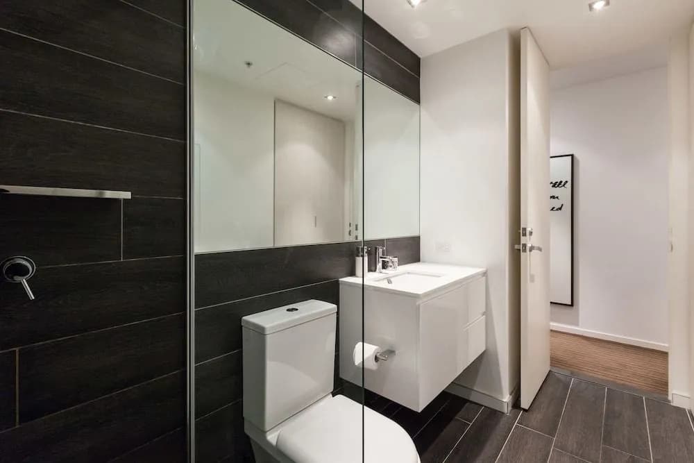 ZACH, 1BDR St.Kilda Apartment - photo 7