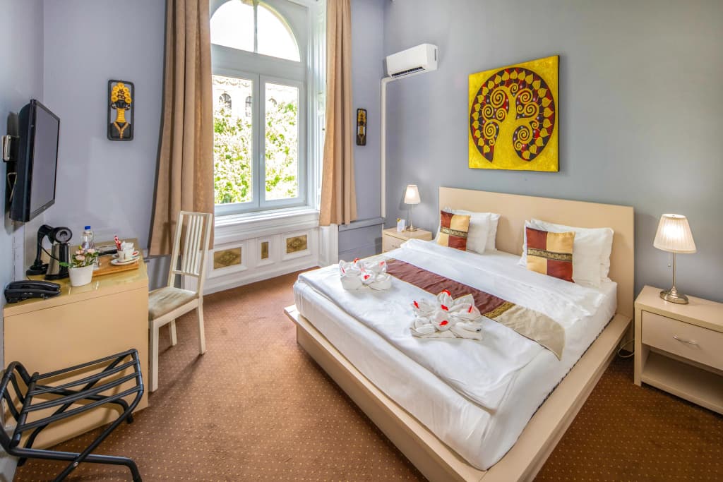 Andrassy Thai Hotel - photo 3