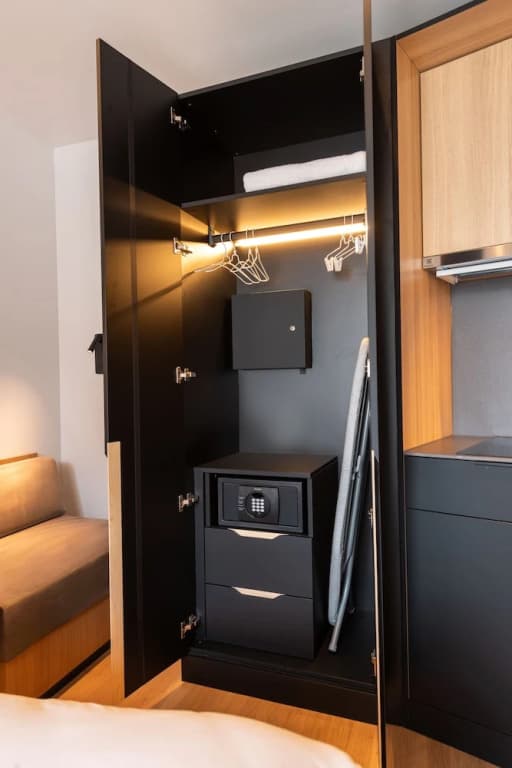 Grea Iras Apartments - photo 4
