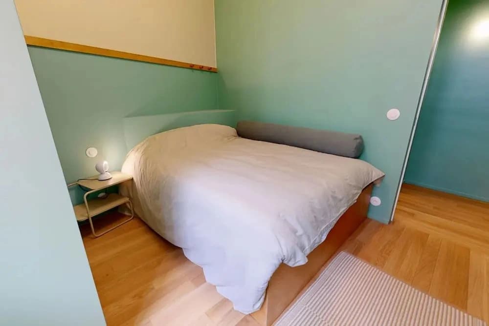 Joivy Charming 2-bed Flat w/ Shared Spaces - photo 3