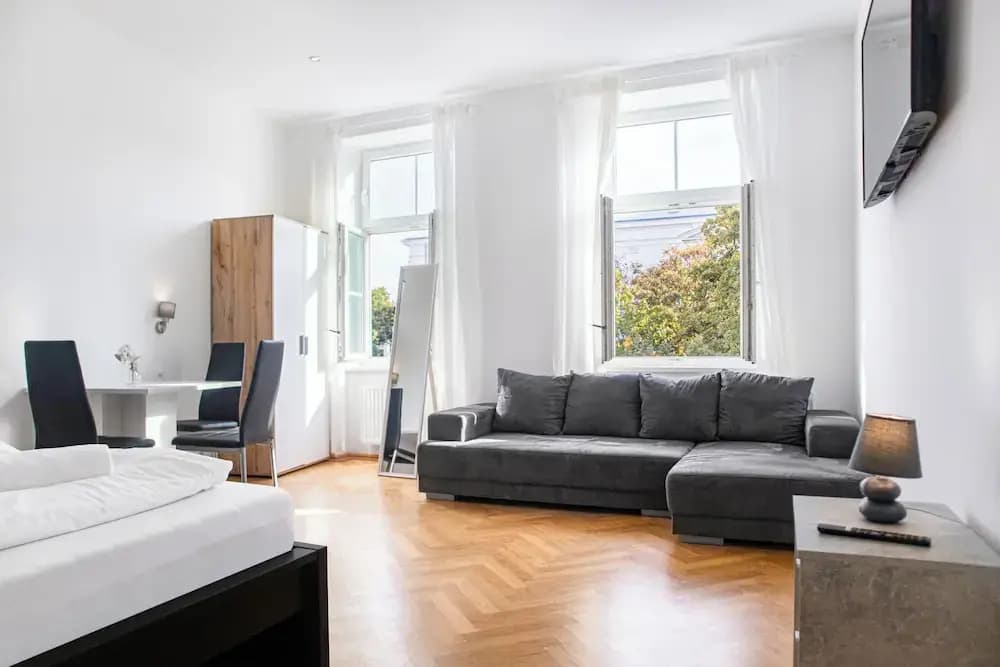 Spacious 7BR Apartment Hauptbahnhof - photo 20