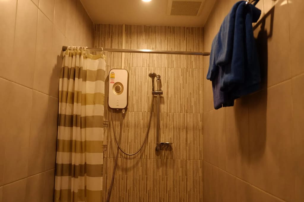 Mountain View Guesthouse - photo 11