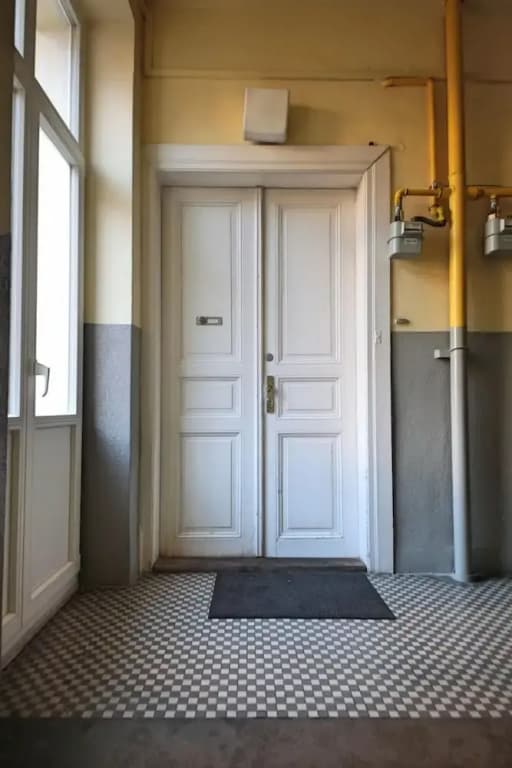 Tyrsova Flat - photo 11