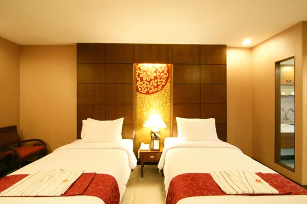 Mariya Boutique Residence at Suvarnabhumi Airport - photo 15