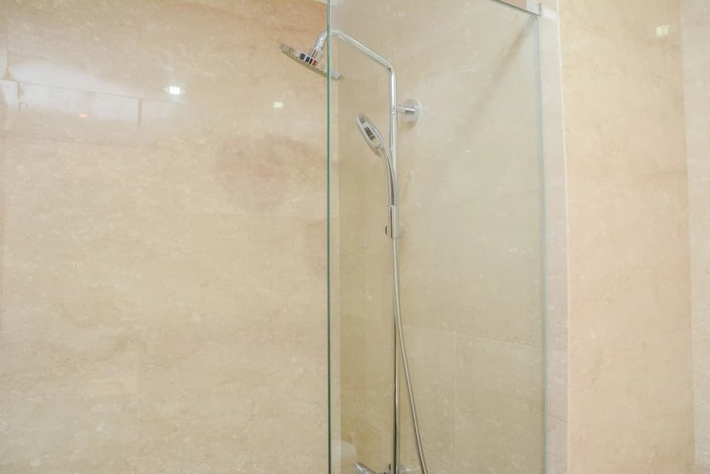 Comfy Studio Apartment at Menteng Park - photo 9
