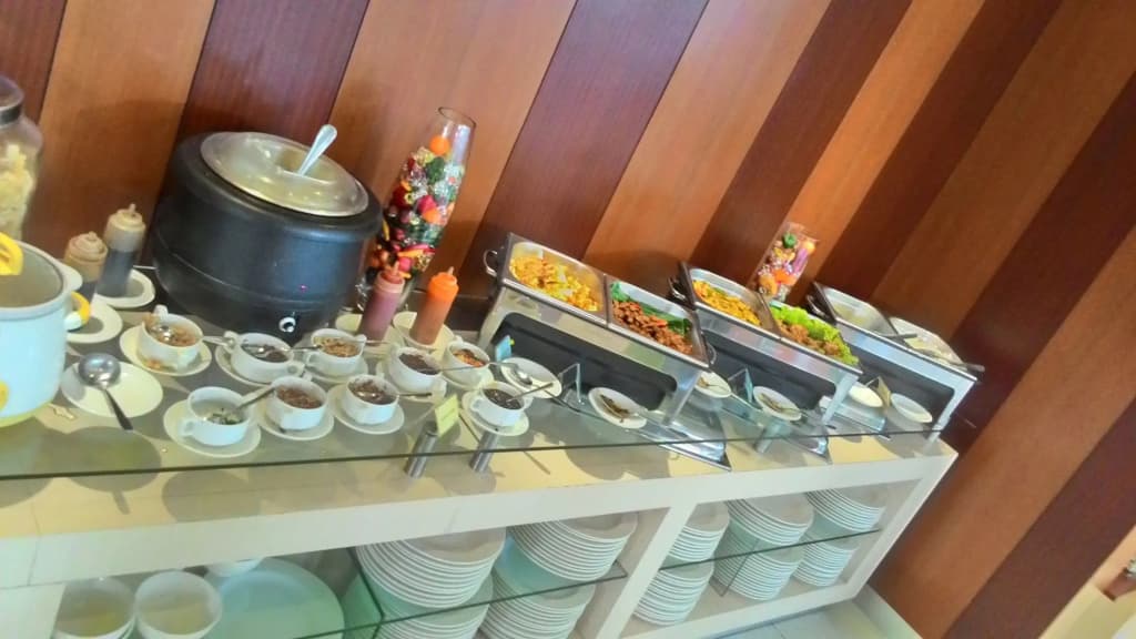 V Hotel Tebet - photo 6
