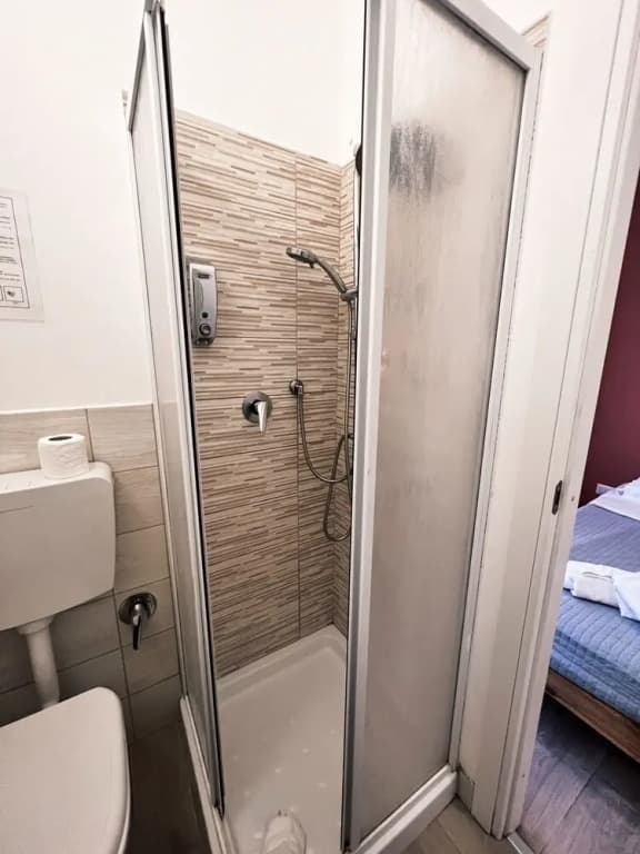Tesoro Guesthouse - photo 8