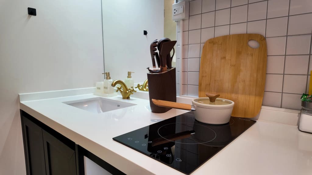Amber Bloom Studio at Utopia NaiHarn Flat - photo 22