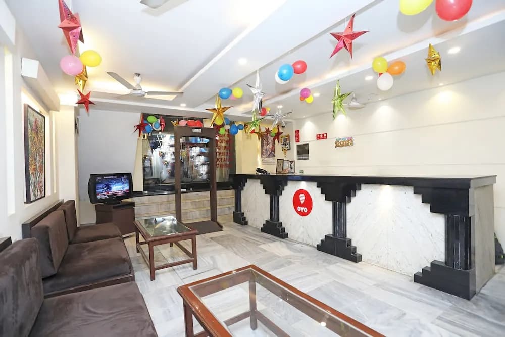OYO 10750 Hotel Vivek - photo 12