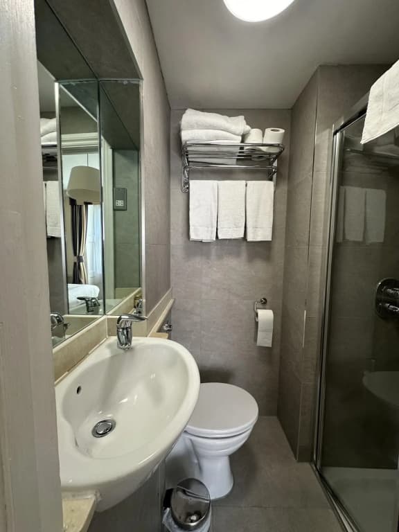 Hotel Cavendish - photo 9