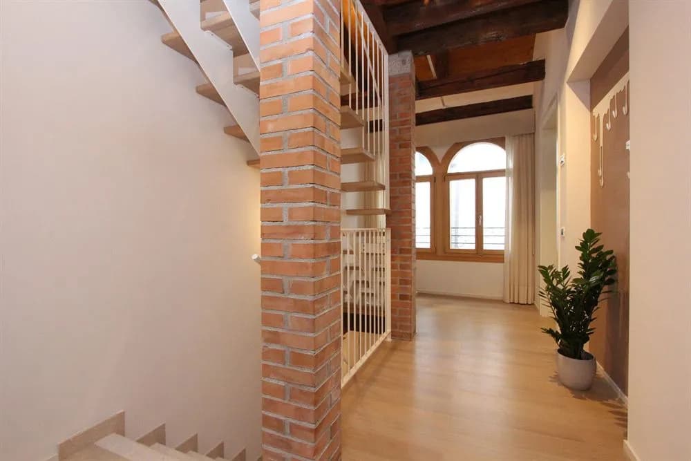 City Apartments - photo 12