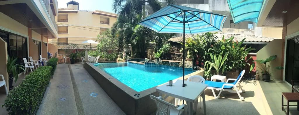 Seven Seas Hotel - photo 17