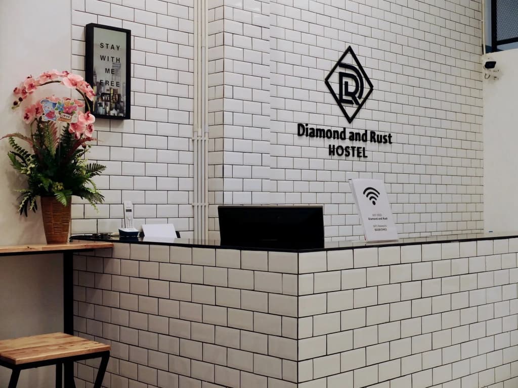 Diamond & Rust Hostel - photo 13
