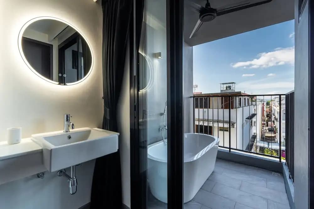 Blu Monkey Hub & Hotel Krabi Town - photo 8