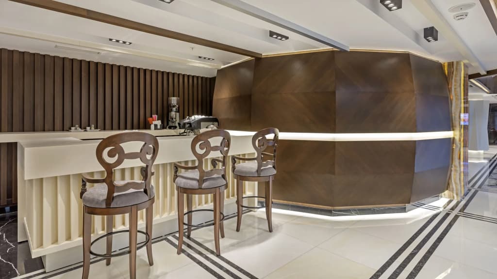 B Business Hotel & Spa - photo 18