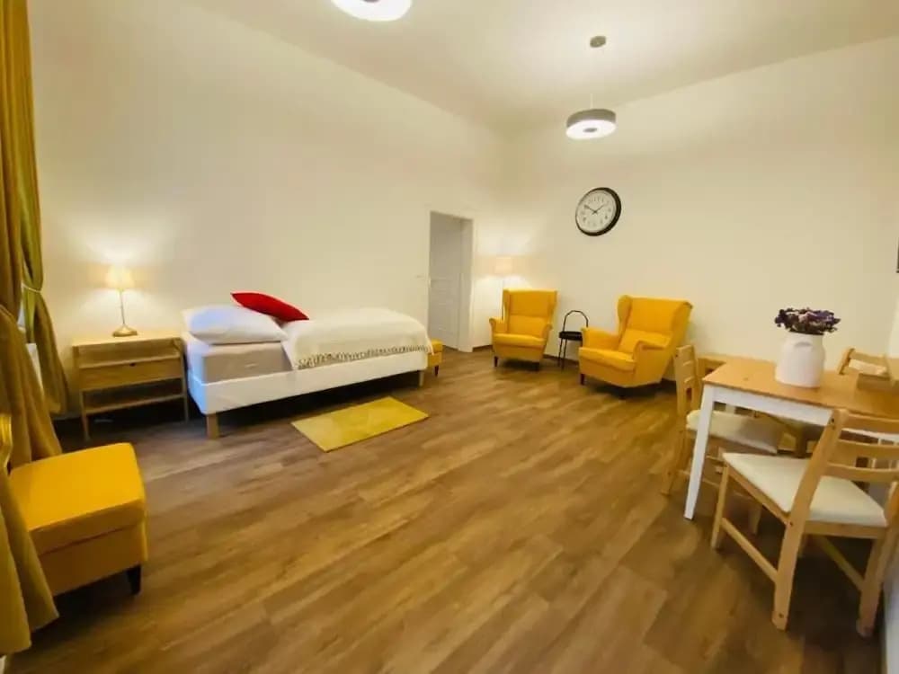 Unesco Prague Apartments - photo 3