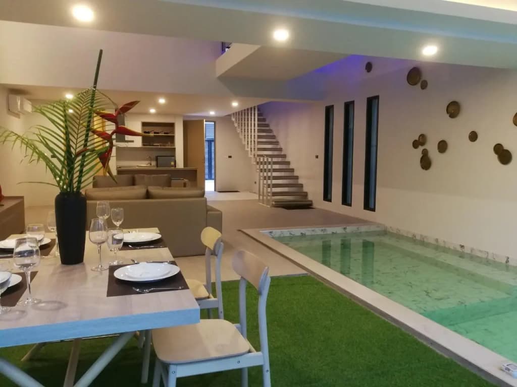 Replay Pool Villa - photo 14