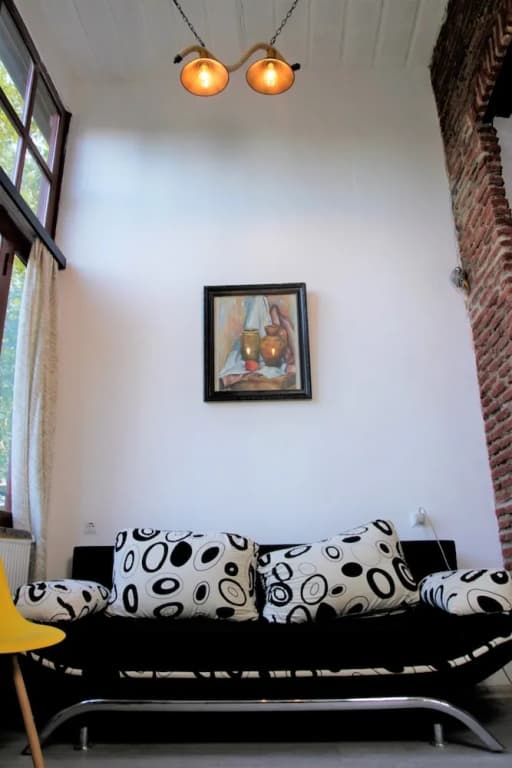 Saperavi Apartment - photo 14