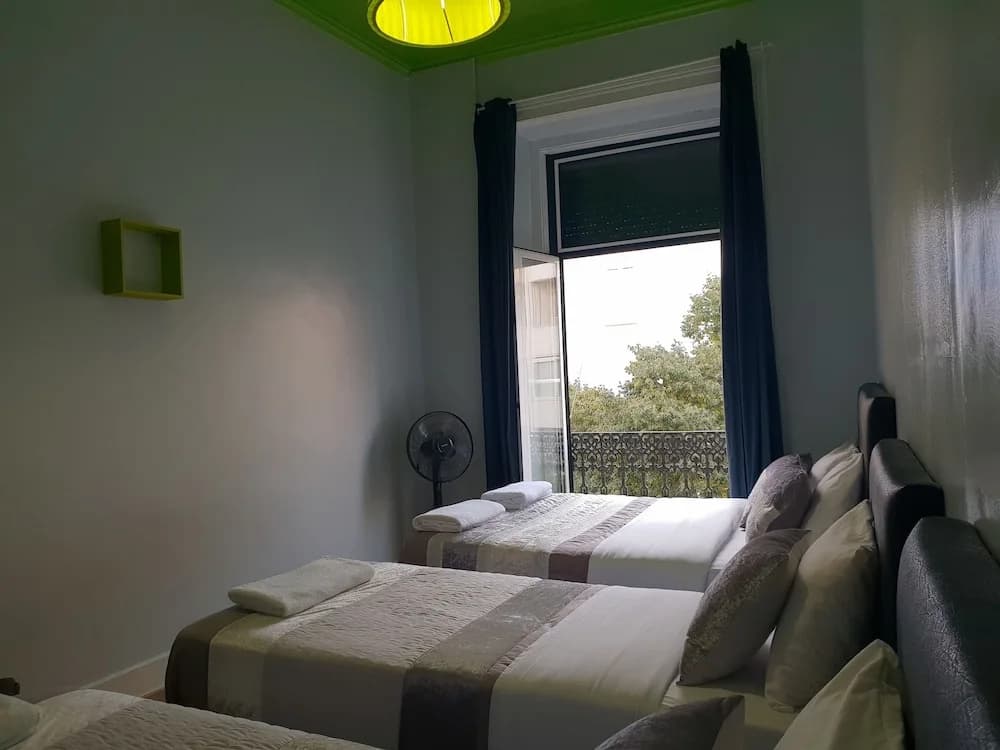 Shangri-la Hostel - photo 2