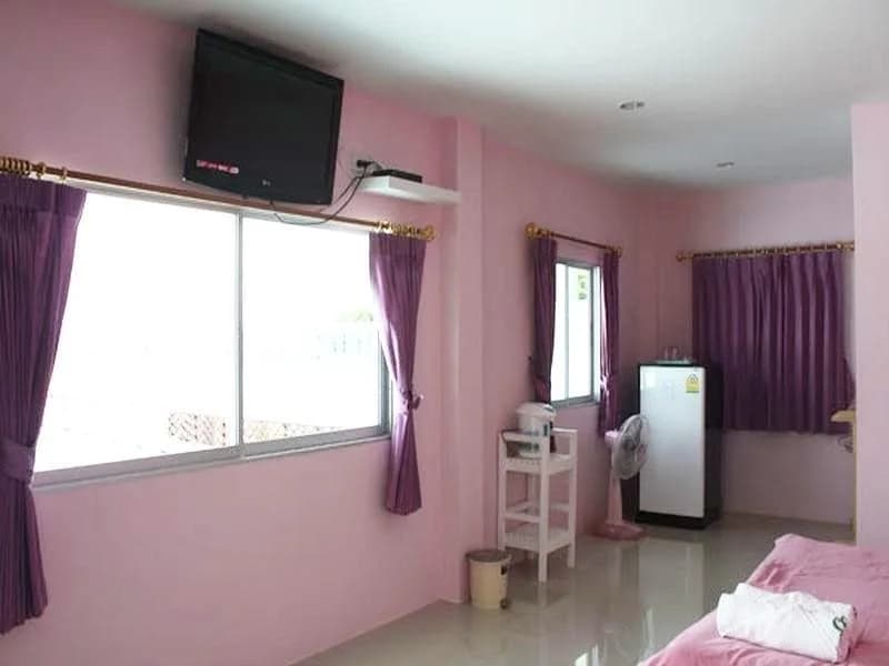 Barberry Beach Resort - photo 2