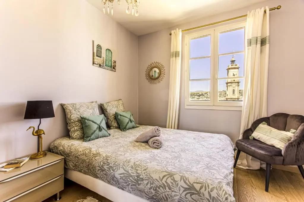 Providence - ELEGANT F3, VUE INCROYABLE, BALCON,ASCENSEUR, WIFI - photo 4