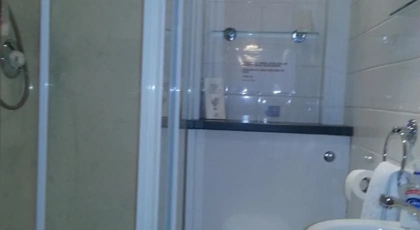 Smiths Guest House - photo 13