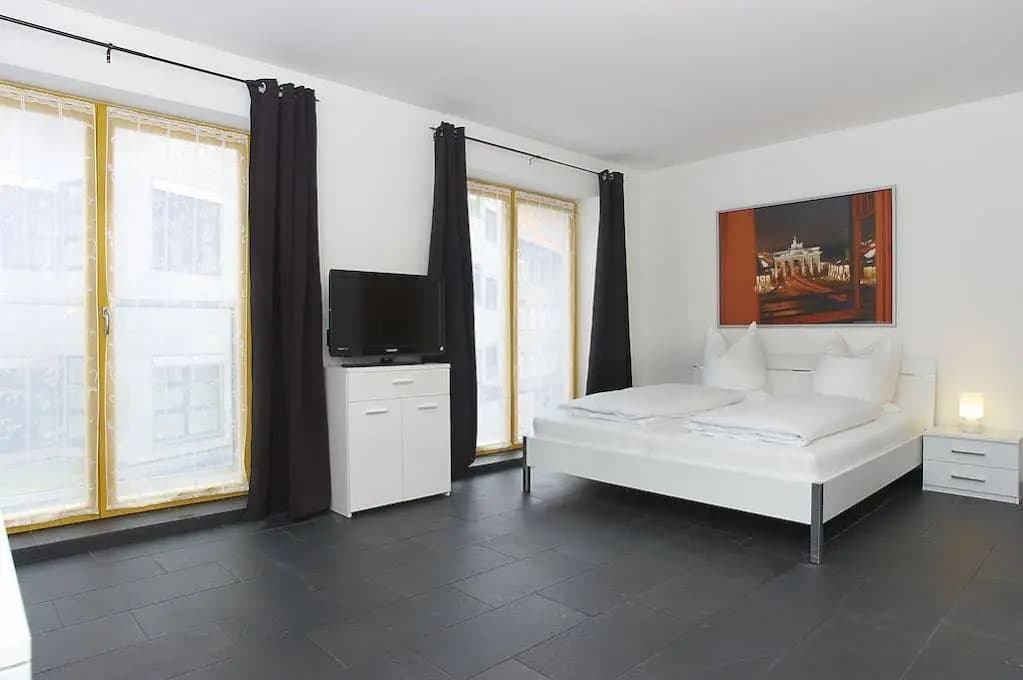 New Green Apartments - photo 2
