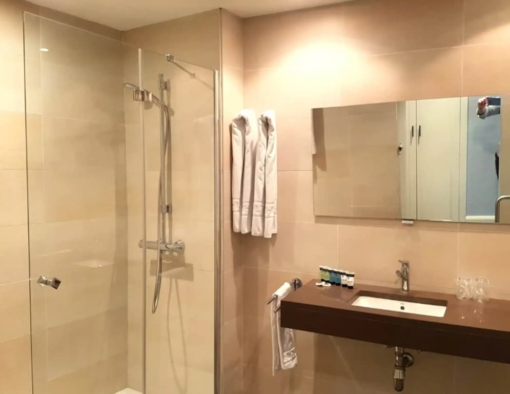 Ramblas Internacional Hotel - photo 9