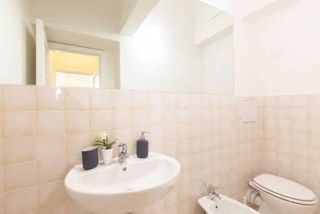 Santa Croce. Quiet, large and luminous loft - photo 32