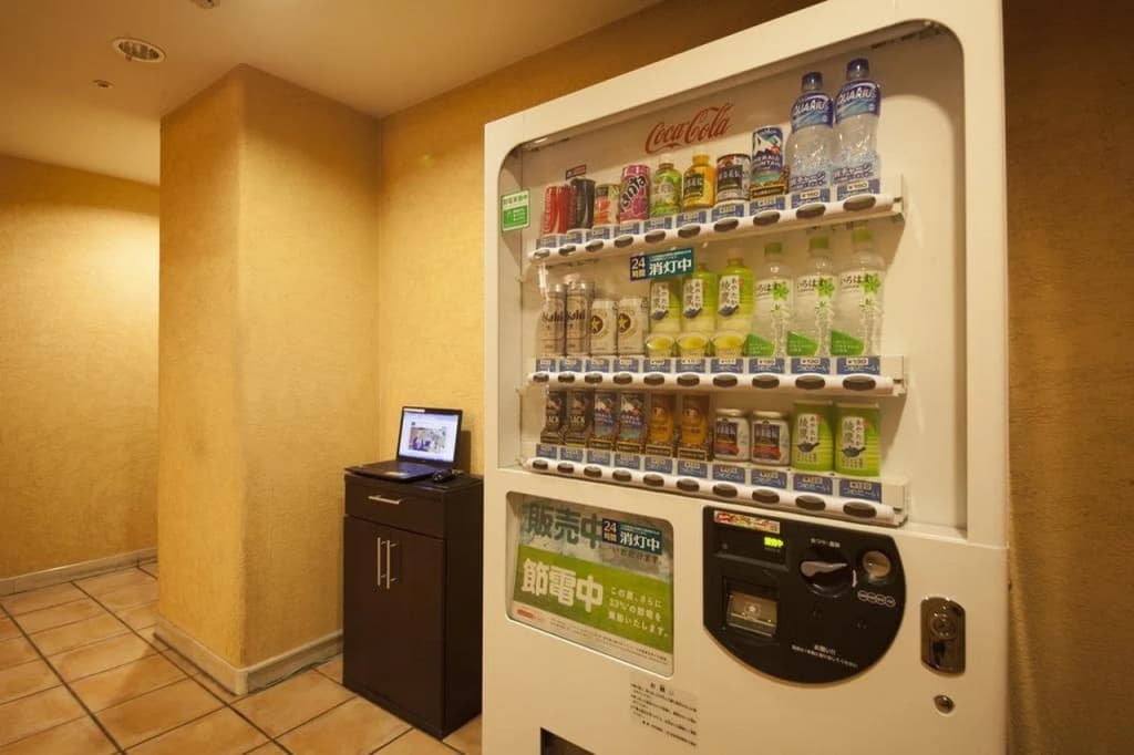 R&B Hotel Otsuka-eki Kita-guchi - photo 13