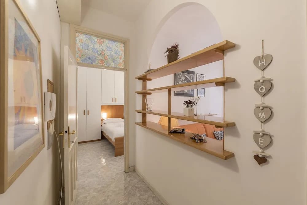 Testaccio Colourful Apartment - photo 2