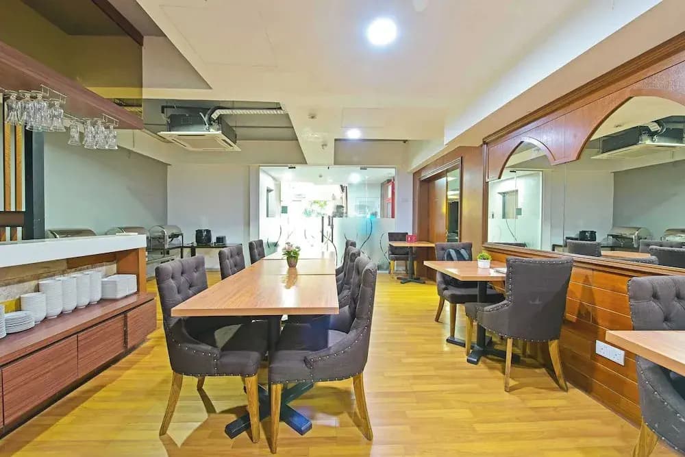 OYO 91009 One Enigma Hotel - photo 18