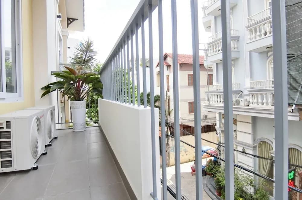 Crown Apartment - photo 13