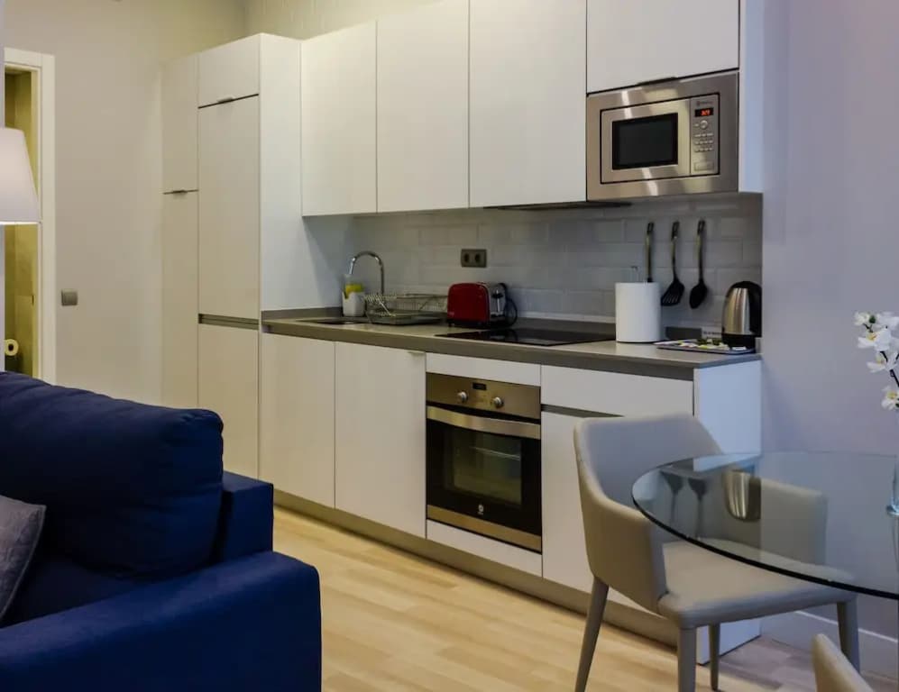 Arenal Suites Gran Vía - photo 18