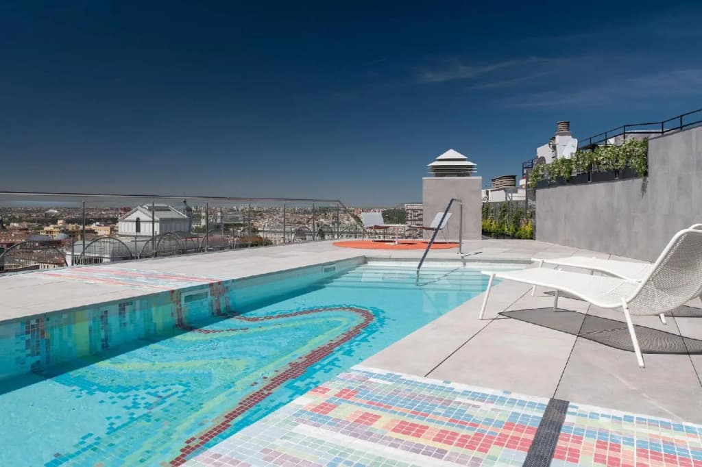 Aloft by Marriott Madrid Gran Via - photo 15